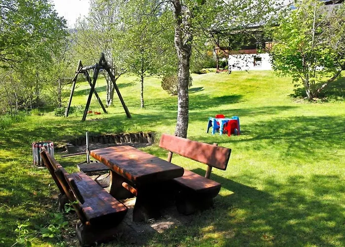 With 2 Bedrooms Σπίτι διακοπών *